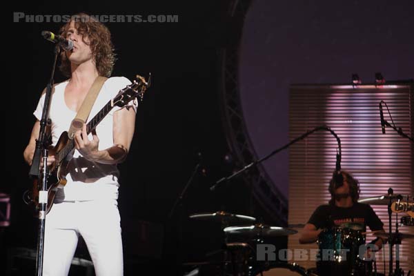 RAZORLIGHT - 2007-06-28 - ROUEN - Zenith - Andrew William Burrows - Jonathan Edward Borrell